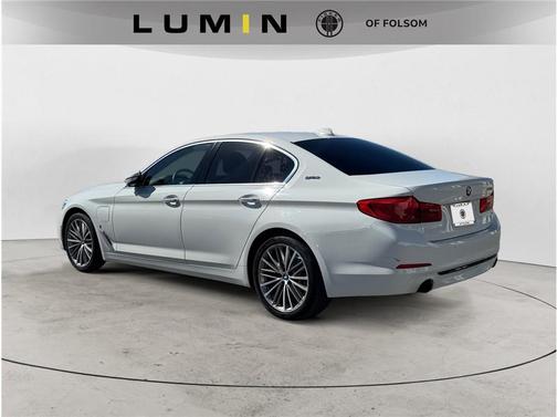 2018 BMW 530e iPerformance