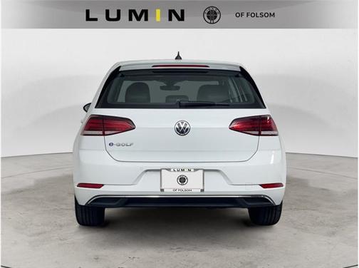 2019 Volkswagen e-Golf SEL Premium