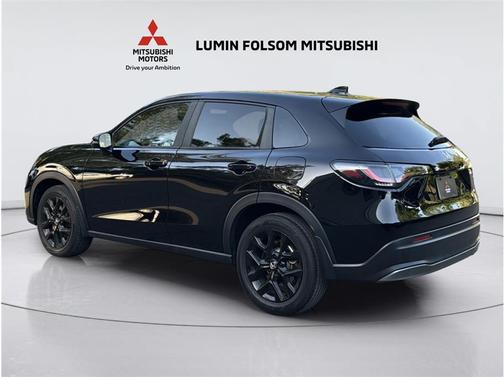 Crystal Black Pearl 2024 Honda HR-V 2WD Sport