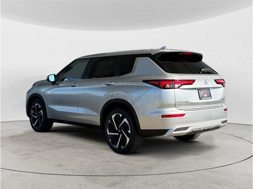 2025 Mitsubishi Outlander PHEV SE S-AWC
