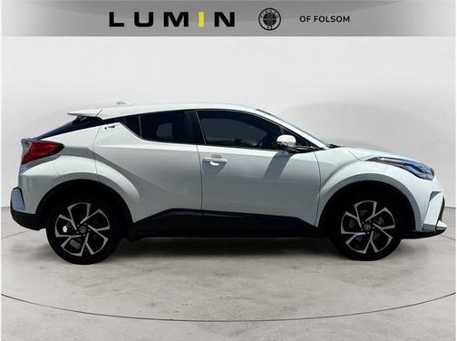 2020 Toyota C-HR XLE