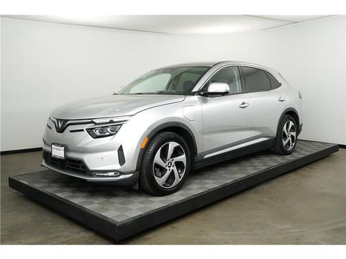 De Sat Silver Metallic 2023 VinFast VF 8 Eco Sport Utility 4D