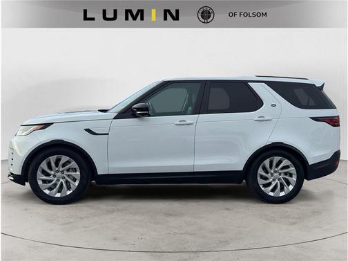 2024 Land Rover Discovery P300 S