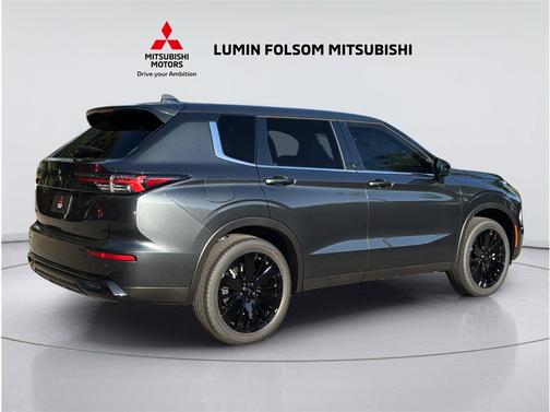 Graphite Gray 2026 Mitsubishi Outlander SP
