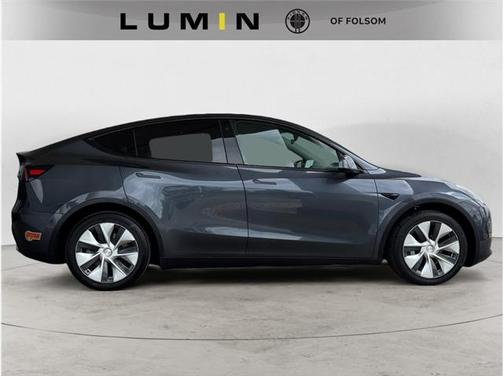 2020 Tesla Model Y Long Range Dual Motor All-Wheel Drive