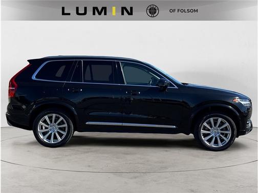 2017 Volvo XC90 T6 Inscription