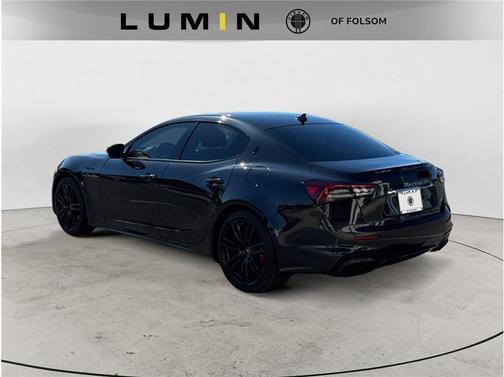 2023 Maserati Ghibli Modena