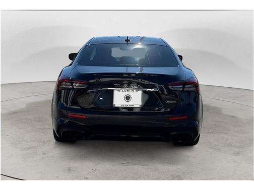 Nero Ribelle Metallic 2023 Maserati Ghibli Modena