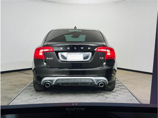 2018 Volvo S60 T5 Dynamic