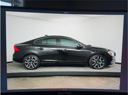 2018 Volvo S60 T5 Dynamic