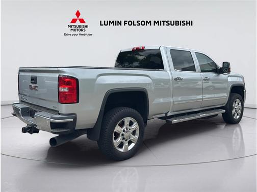 Quicksilver Metallic 2018 GMC Sierra 2500 SLT