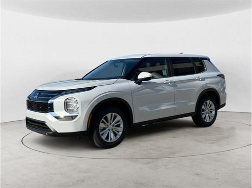 2026 Mitsubishi Outlander ES 2.5 2WD