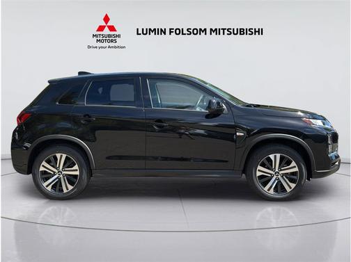 No Color 2027 Mitsubishi Outlander Sport SE