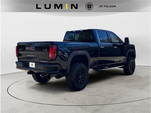 2020 GMC Sierra 2500 Denali