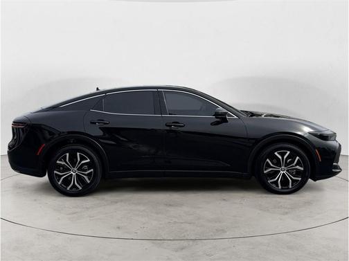 Black 2024 Toyota Crown Limited