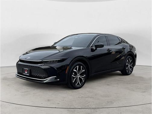 Black 2024 Toyota Crown Limited