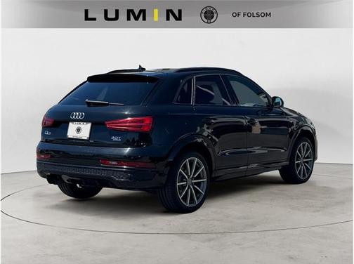 2017 Audi Q3 2.0T Prestige