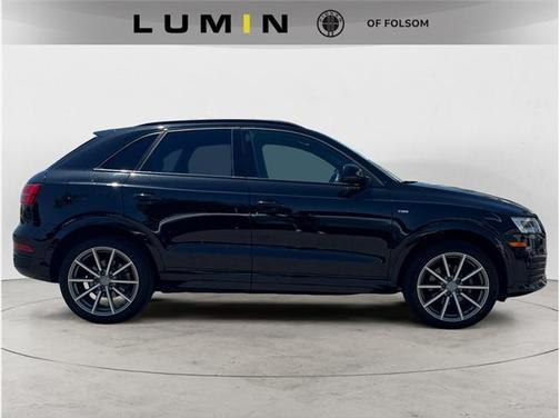 2017 Audi Q3 2.0T Prestige