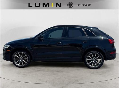 2017 Audi Q3 2.0T Prestige