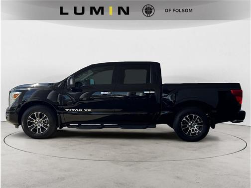 2020 Nissan Titan SV