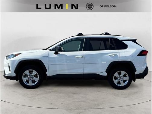 2020 Toyota RAV4 Hybrid LE