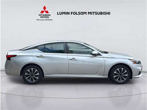 Silver 2022 Nissan Altima S FWD