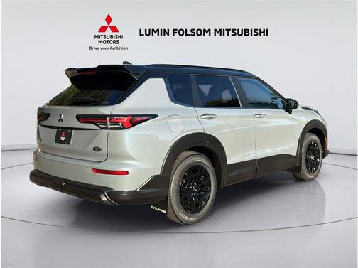 Moonstone Gray Metallic/Black Roof 2026 Mitsubishi Outlander Trail Edition S-AWC