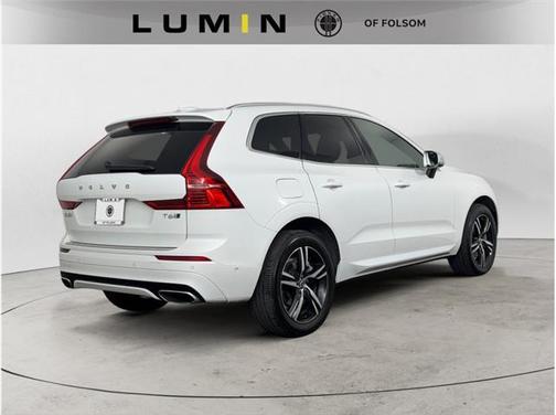 2018 Volvo XC60 T6 R-Design