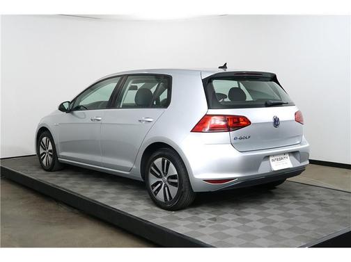 No Color 2016 Volkswagen e-Golf SE