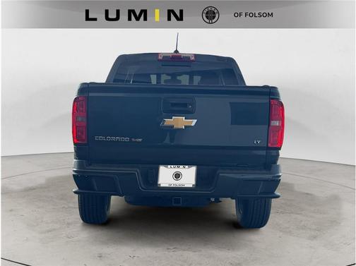 2017 Chevrolet Colorado LT