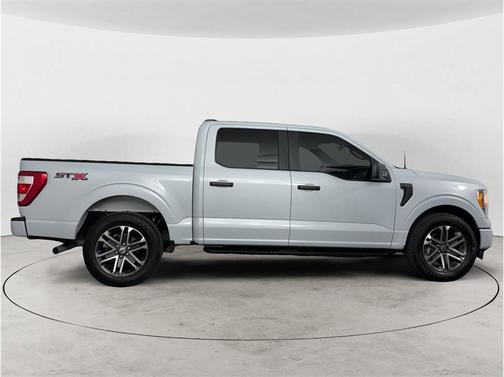 Space White Metallic 2022 Ford F-150 XL