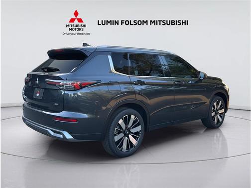 Graphite Gray 2026 Mitsubishi Outlander SP