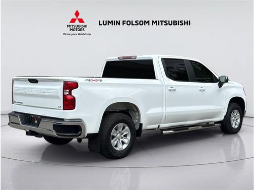 Summit White 2024 Chevrolet Silverado 1500 LT