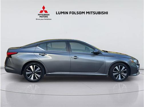 Gun Metallic 2022 Nissan Altima 2.5 SV
