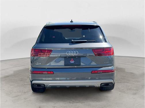Gray 2018 Audi Q7 2.0T Premium Plus