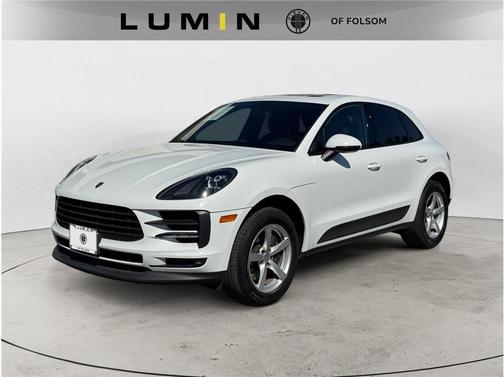 2021 Porsche Macan Sport Utility 4D