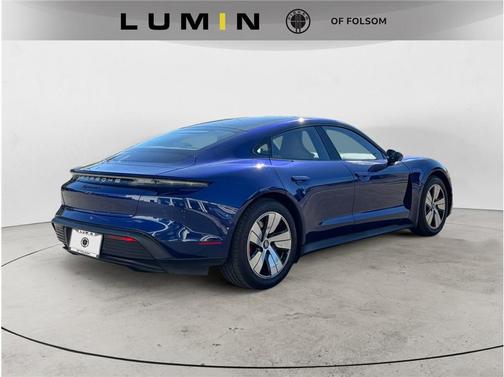 2023 Porsche Taycan 4S