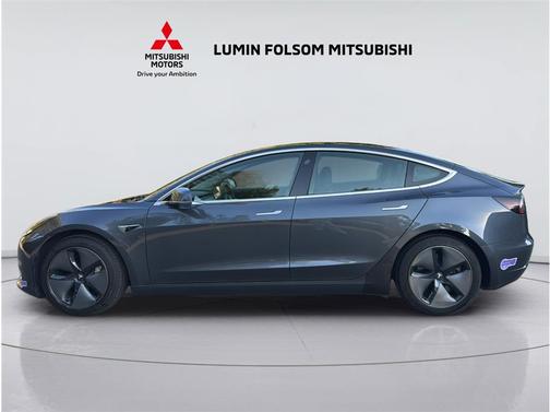 Gray 2019 Tesla Model 3 Long Range