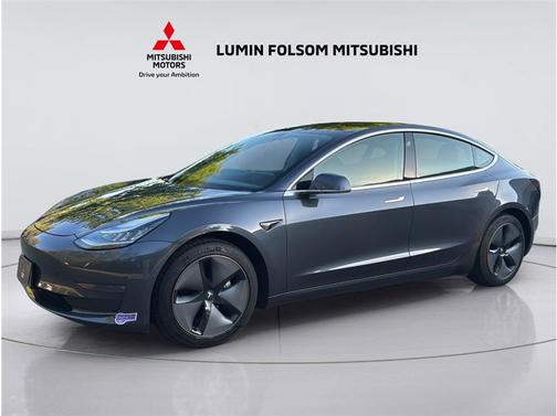 Gray 2019 Tesla Model 3 Long Range