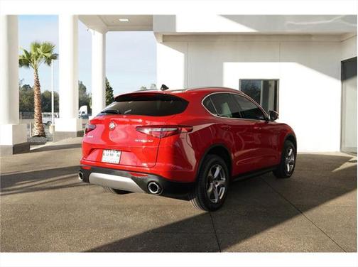 2019 Alfa Romeo Stelvio Ti Sport