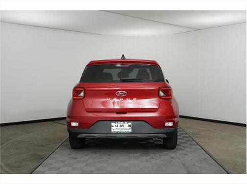 2020 Hyundai VENUE SE
