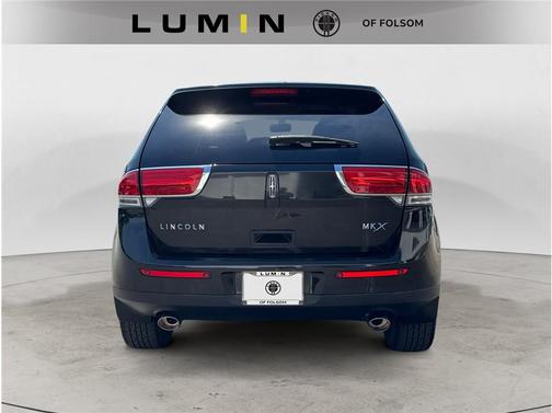 2014 Lincoln MKX Base