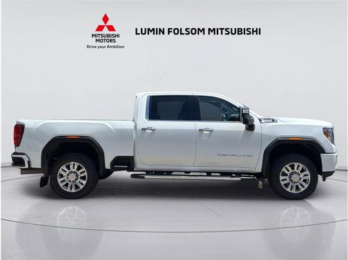 White 2021 GMC Sierra 2500 Denali