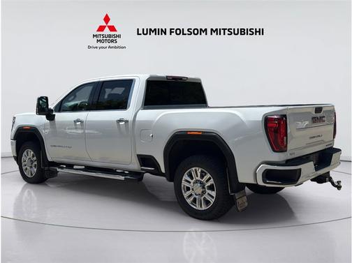 White 2021 GMC Sierra 2500 Denali