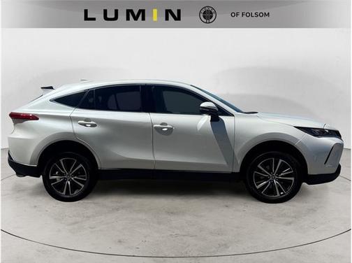 2022 Toyota Venza LE