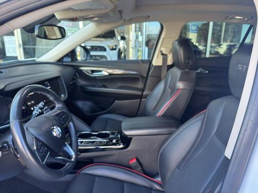 2023 Buick Envision Essence FWD
