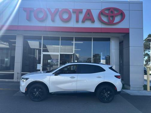 2023 Buick Envision Essence FWD