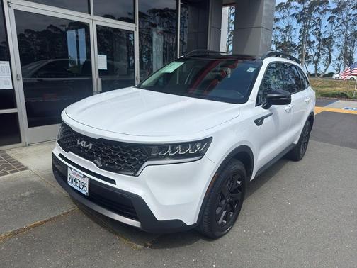 Glacial White Pearl 2023 Kia Sorento S