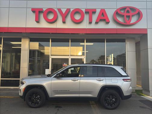 2024 Jeep Grand Cherokee Altitude