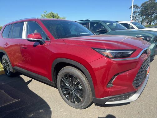 Ruby Flare Pearl 2026 Toyota Grand Highlander Hybrid Platinum MAX